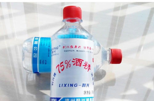 酒精可以室内消毒吗？正确使用消毒用品指南